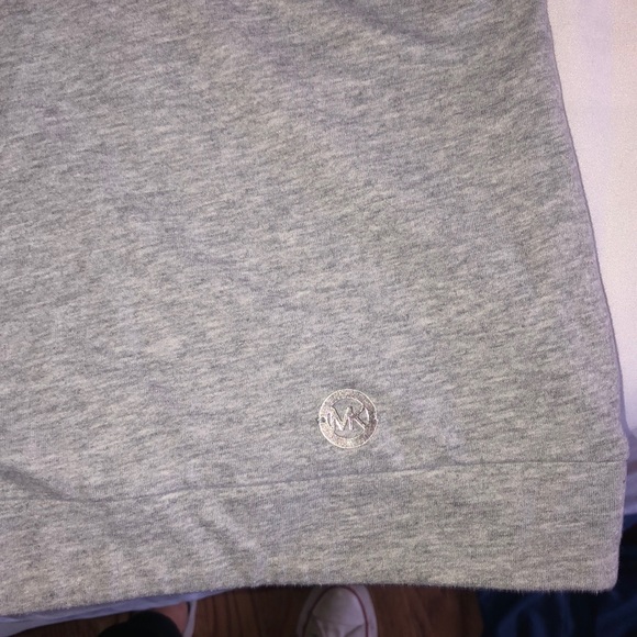 long sleeve micheal kors shirt - Picture 3 of 4